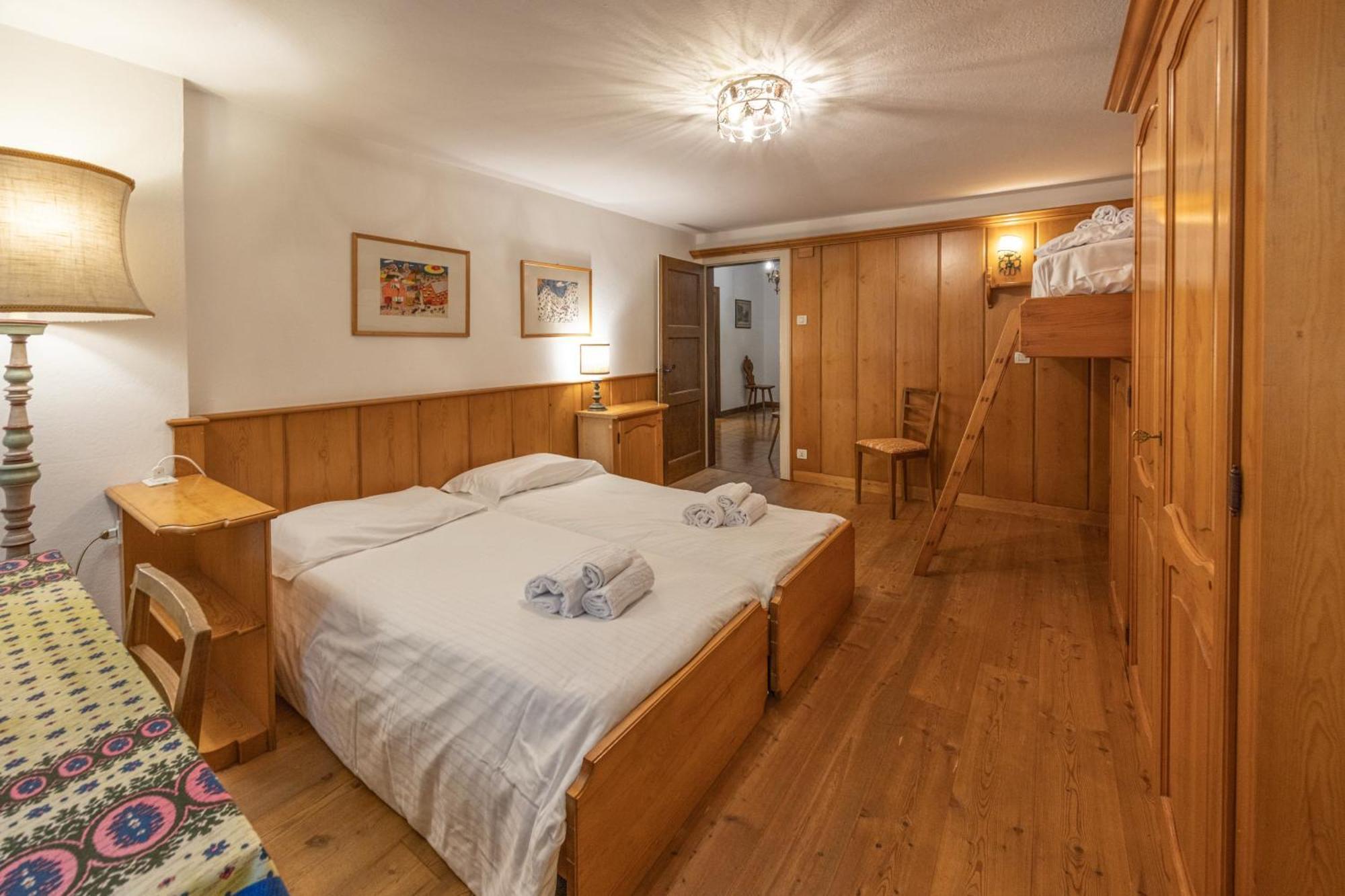 דירות קורטינה ד'אמפזו Casa Ca Dei Fiori A Due Passi Dal Centro Di Cortina מראה חיצוני תמונה